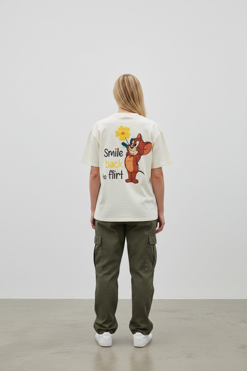 Smile Back Graphic T-Shirt